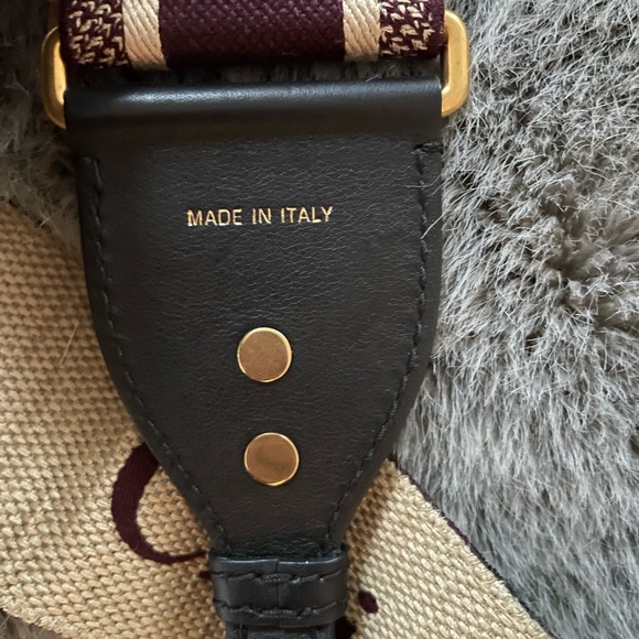 DIOR BAG LOGO STRAP BURGUNDY 100% AUTHENTIC - Picture 9 of 11